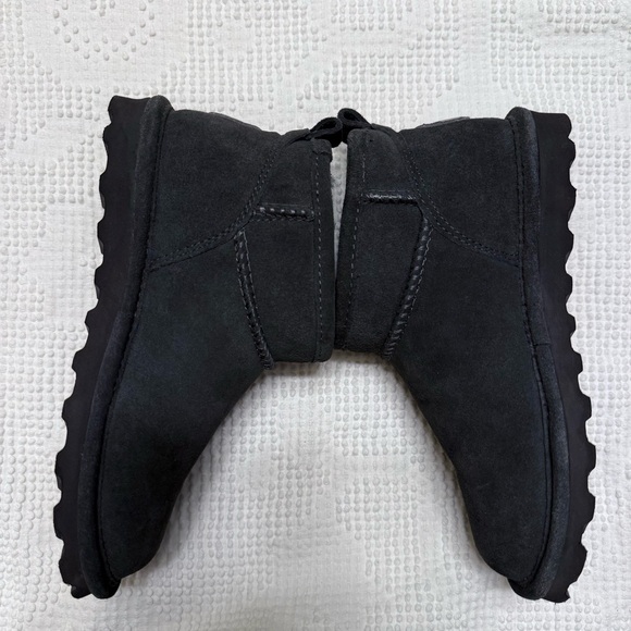 Bearpaw Shorty Water Resistant Winter Boots Graphite Suede Fur Lined 6 - Picture 6 of 9